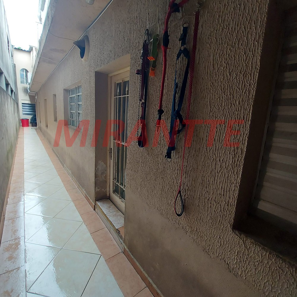 Casa terrea de 150m² com 3 quartos em Santana