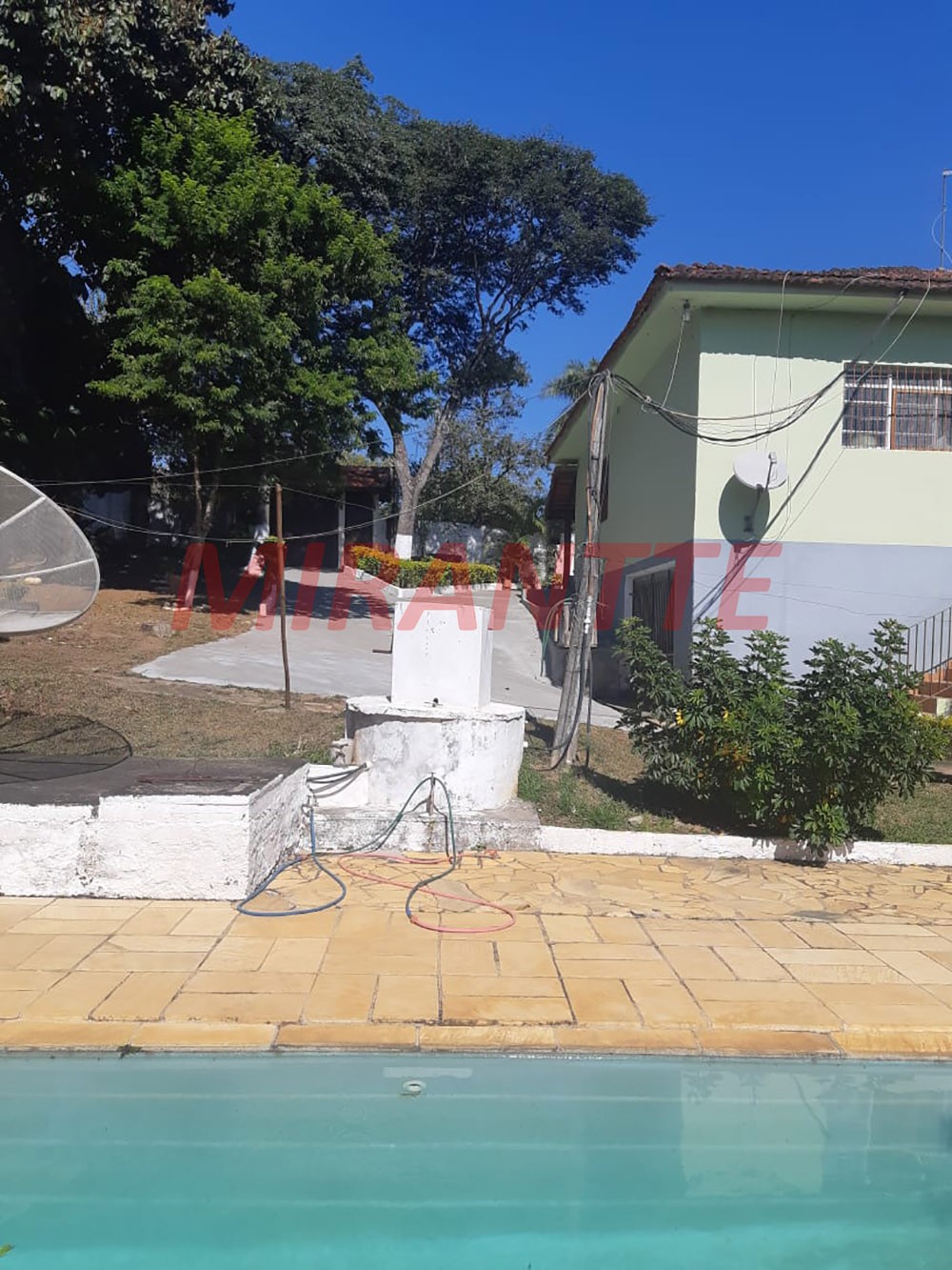 Chácara de 218m² com 3 quartos em RIO ACIMA