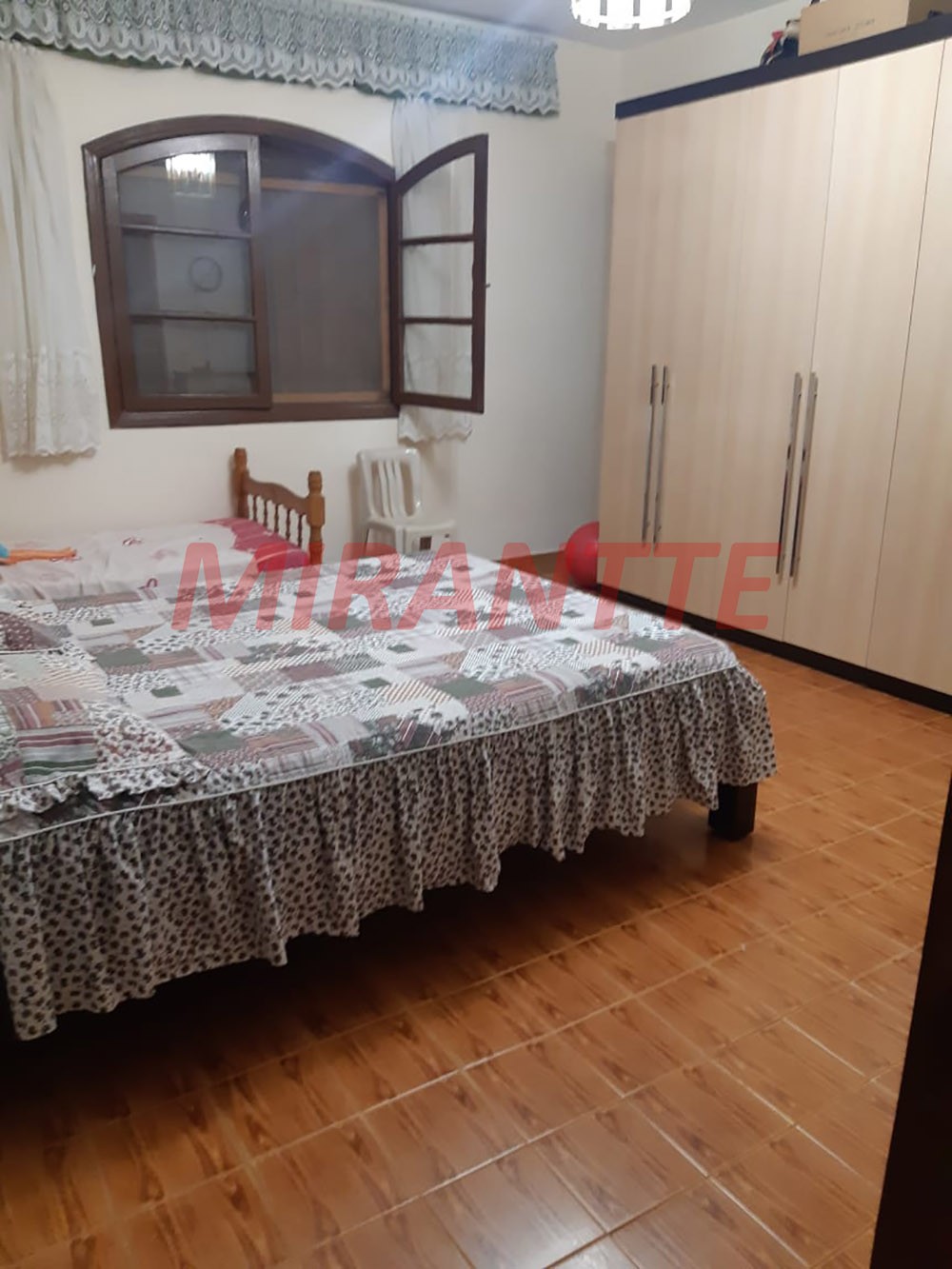 Chácara de 218m² com 3 quartos em RIO ACIMA