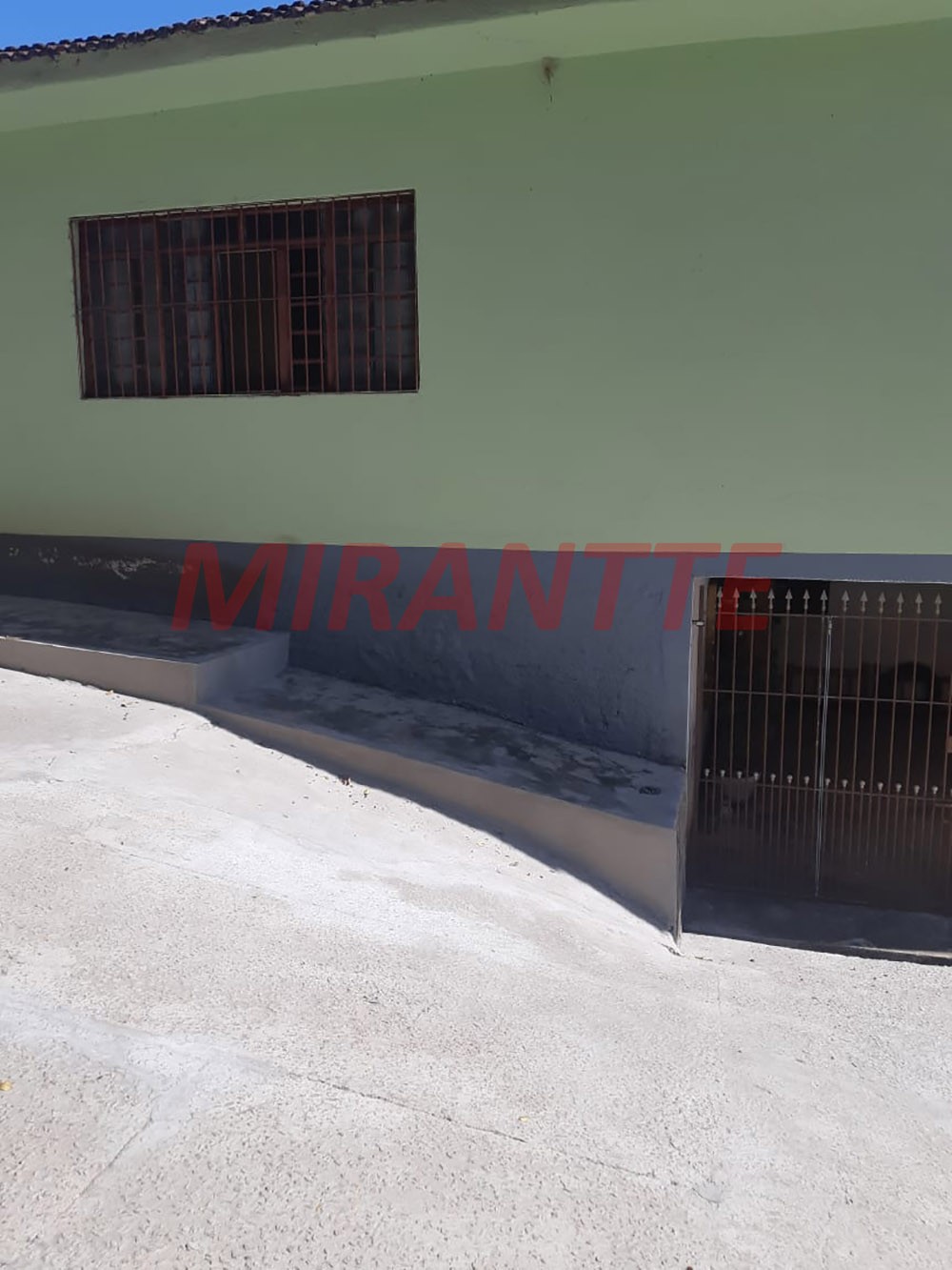 Chácara de 218m² com 3 quartos em RIO ACIMA