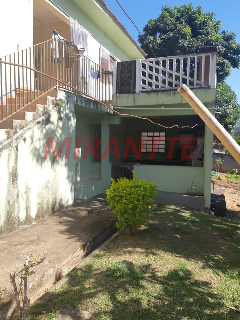Chácara de 218m² com 3 quartos em RIO ACIMA