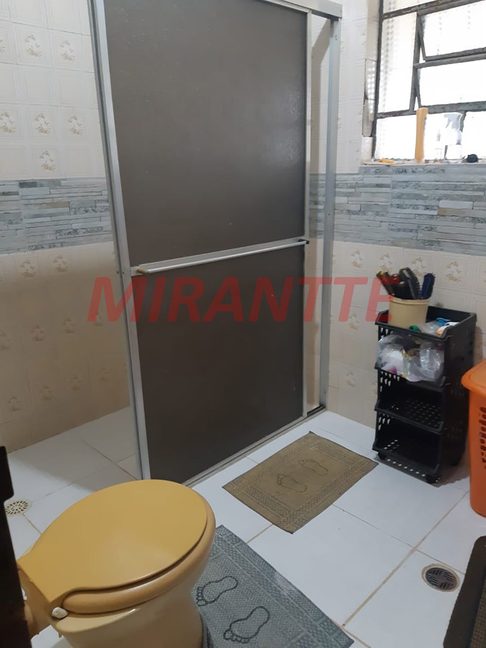 Chácara de 218m² com 3 quartos em RIO ACIMA