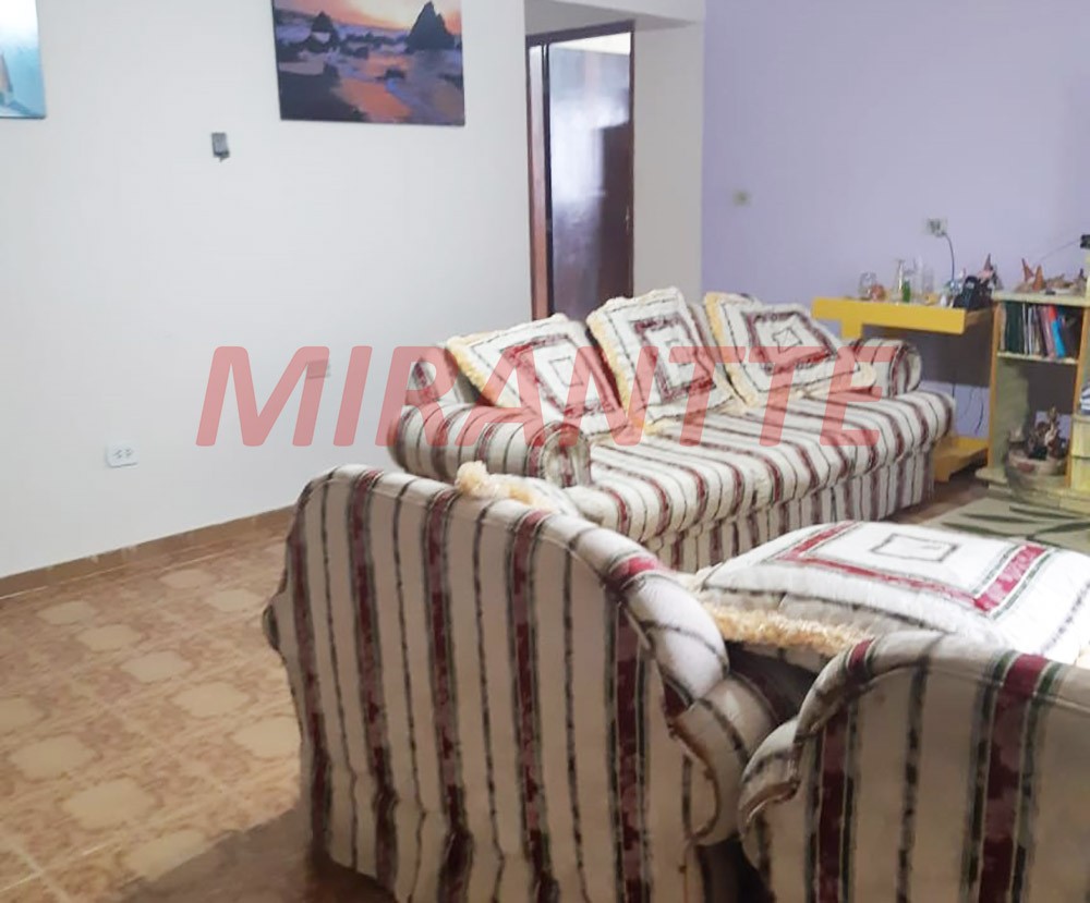 Chácara de 218m² com 3 quartos em RIO ACIMA