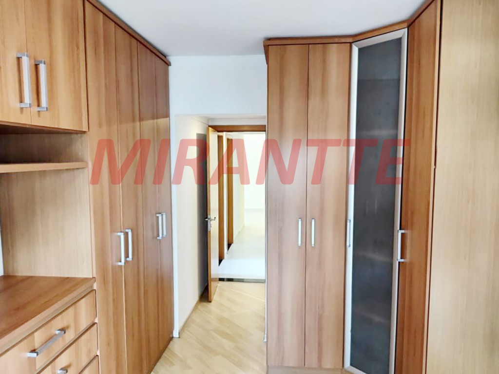 Apartamento de 80m² com 3 quartos em Santana
