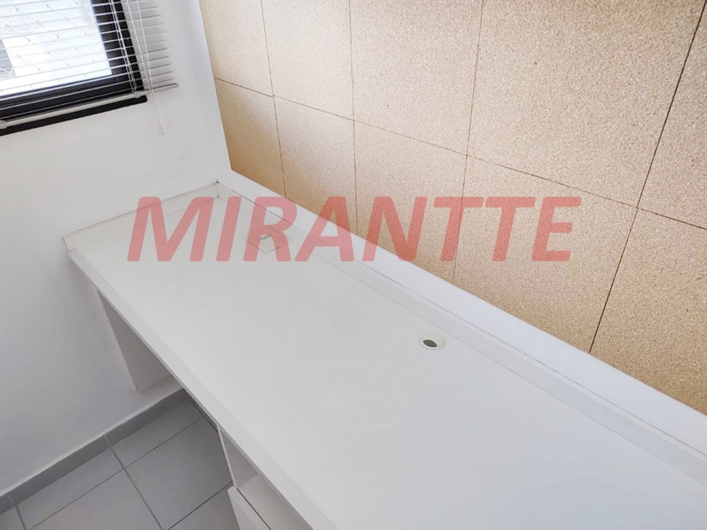 Apartamento de 80m² com 3 quartos em Santana