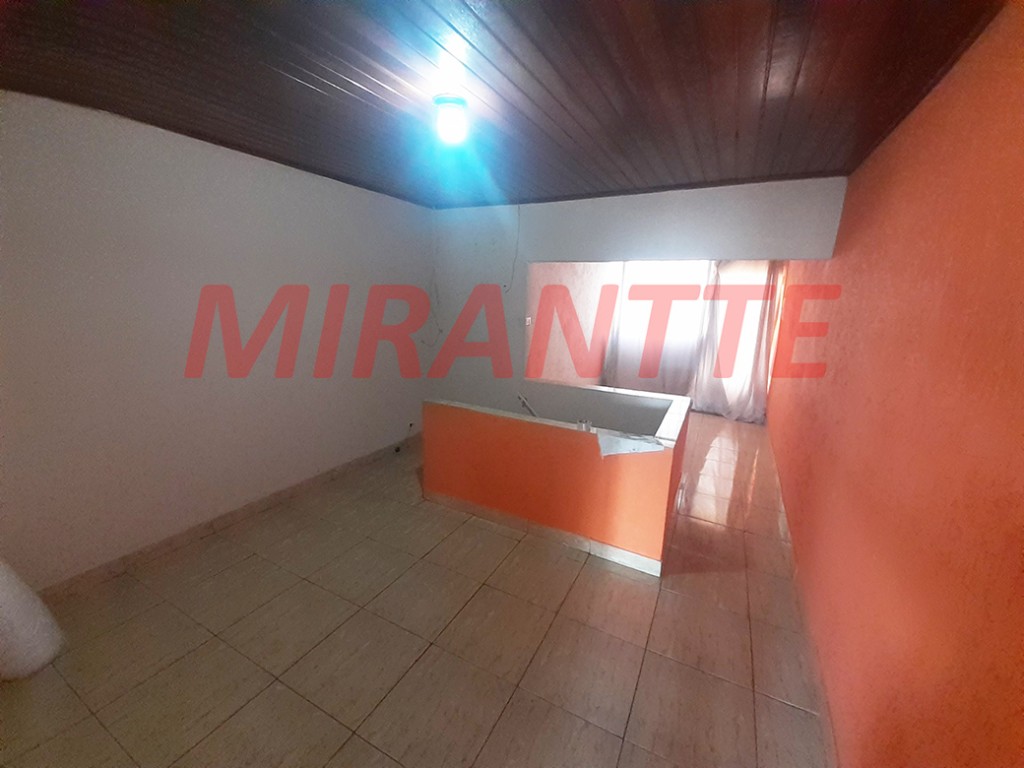 Sobrado de 114m² com 4 quartos em Vila Nova Cachoeirinha