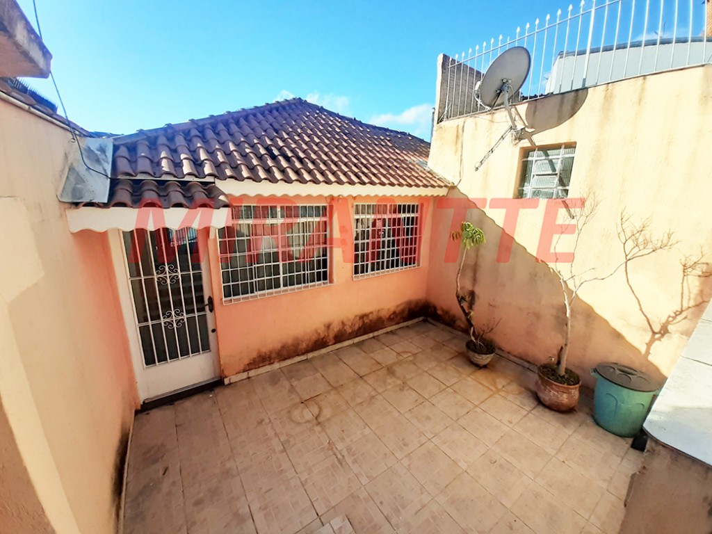 Sobrado de 114m² com 4 quartos em Vila Nova Cachoeirinha
