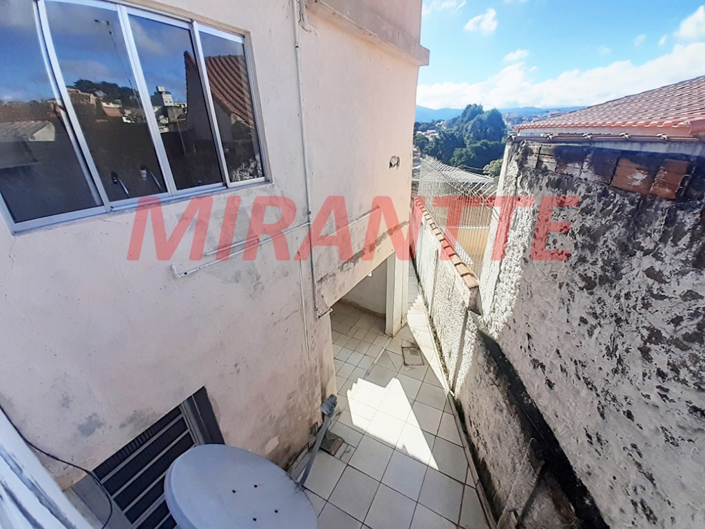 Sobrado de 114m² com 4 quartos em Vila Nova Cachoeirinha