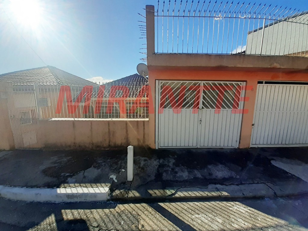Sobrado de 114m² com 4 quartos em Vila Nova Cachoeirinha