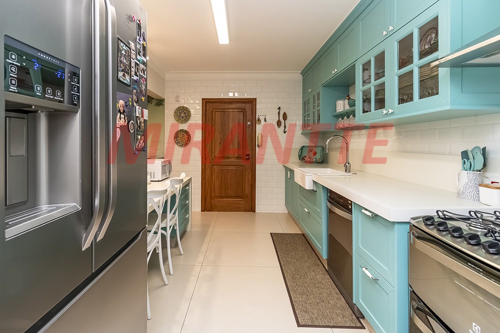 Apartamento de 120m² com 2 quartos em Santa Cecilia