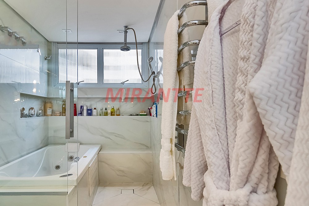 Apartamento de 120m² com 2 quartos em Santa Cecilia
