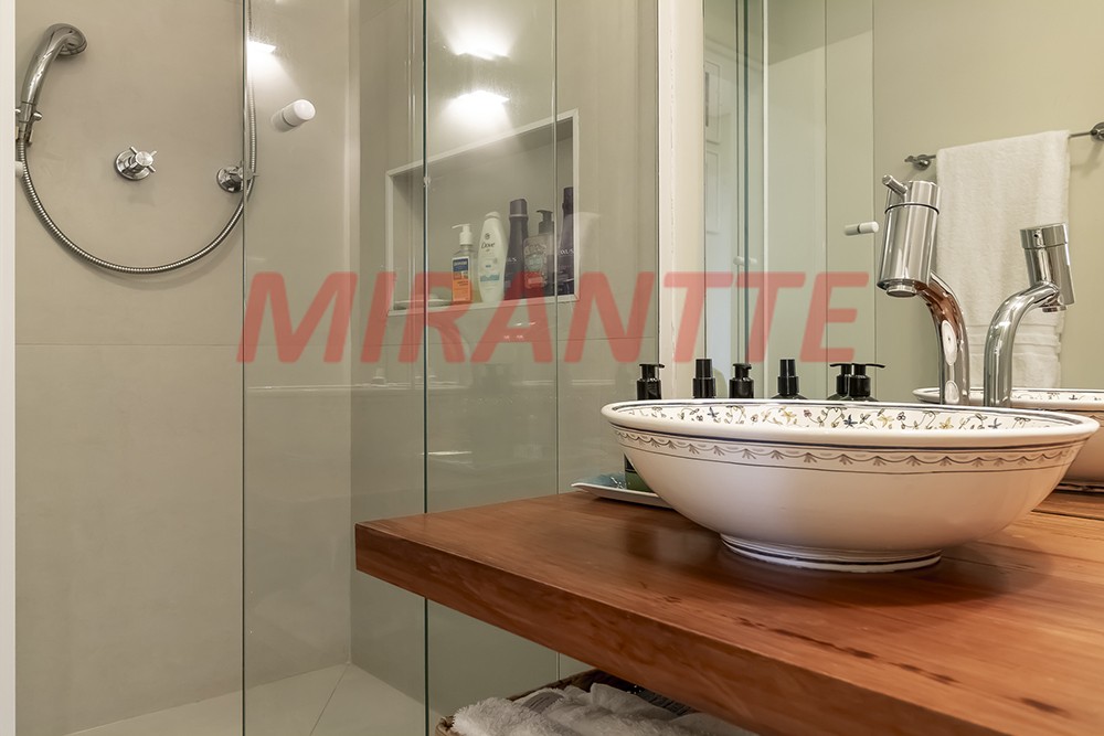 Apartamento de 120m² com 2 quartos em Santa Cecilia