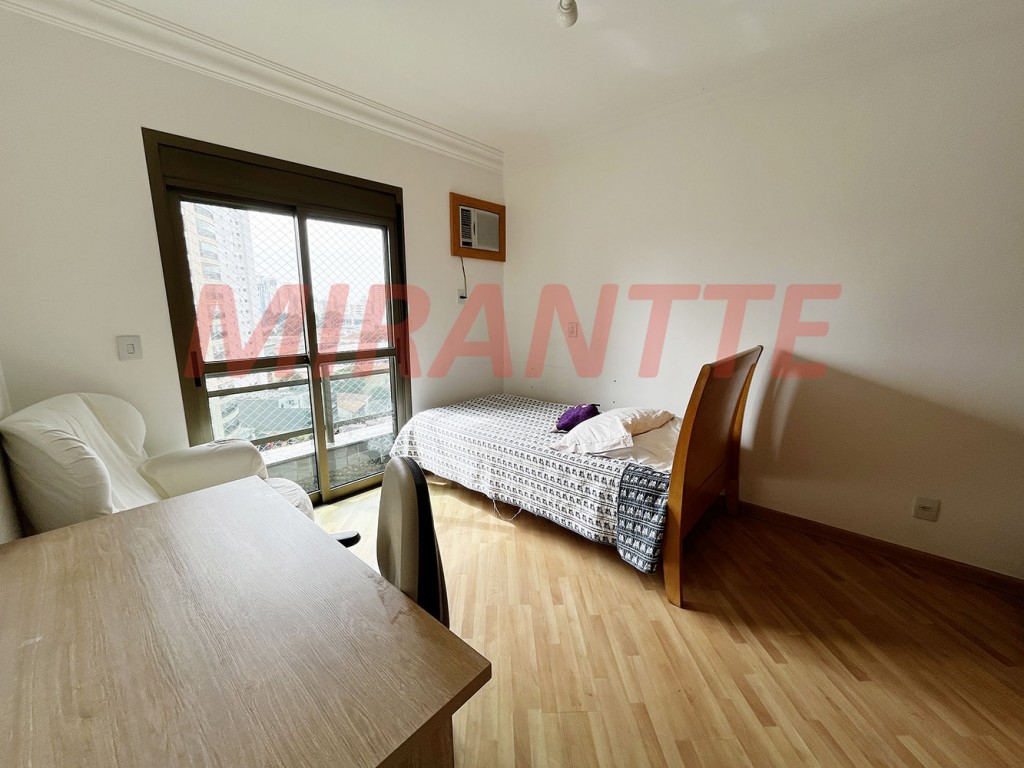 Apartamento de 209m² com 4 quartos em Santana