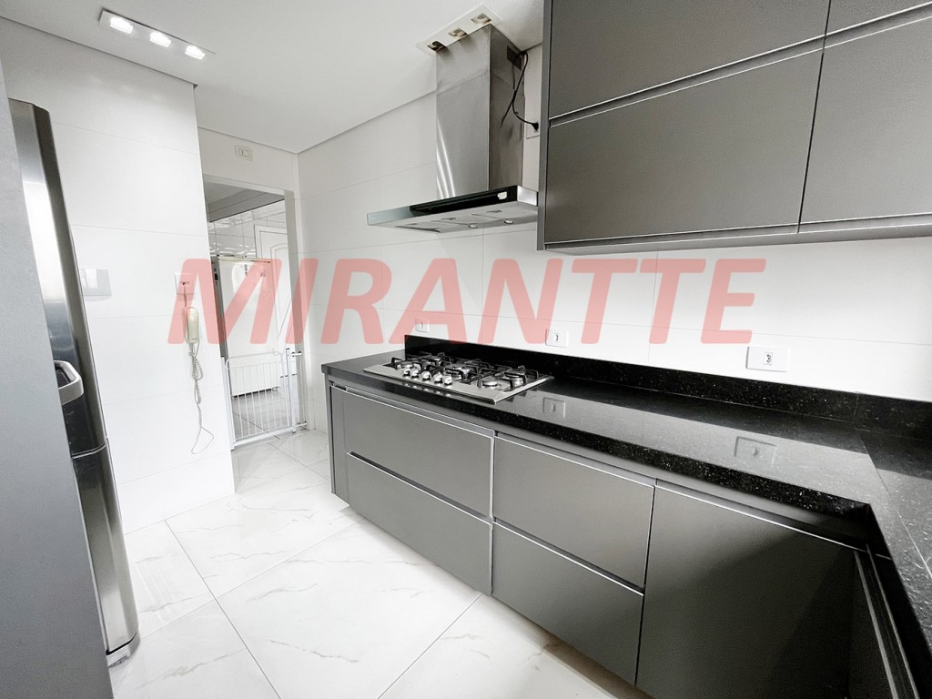 Apartamento de 209m² com 4 quartos em Santana