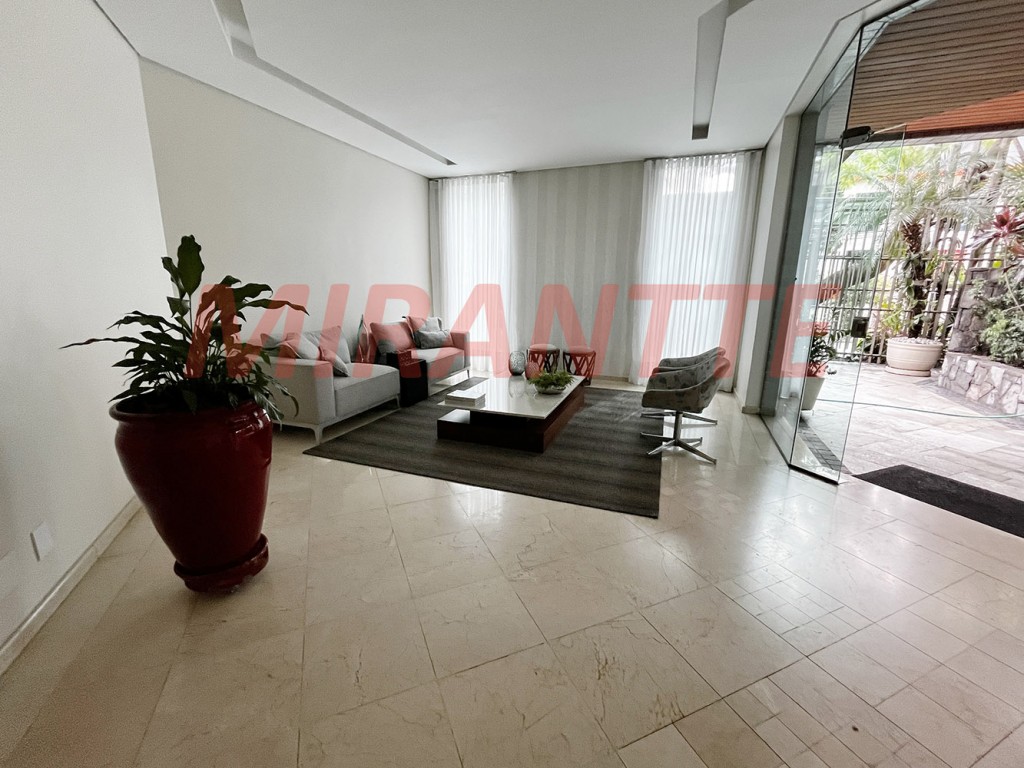 Apartamento de 209m² com 4 quartos em Santana