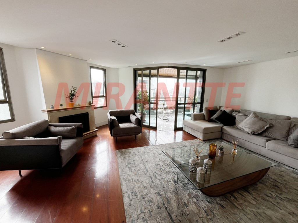 Apartamento de 209m² com 4 quartos em Santana
