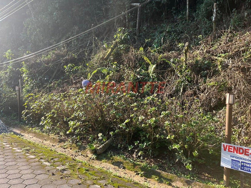 Terreno de 1209m² em Serra Da Cantareira