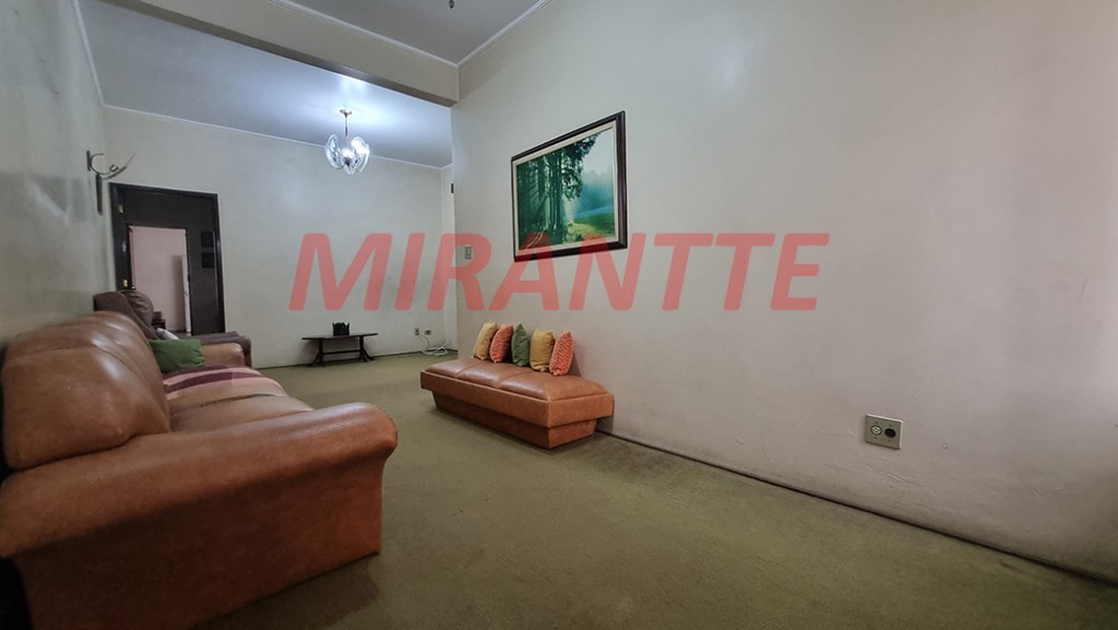 Sobrado de 153m² com 3 quartos em Jaçana