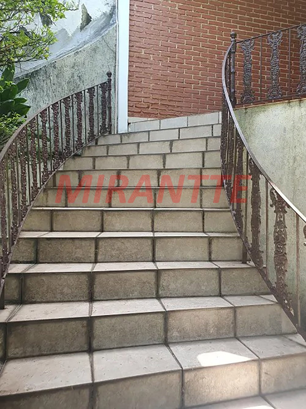 Sobrado de 260m² com 3 quartos em Jardim São Paulo