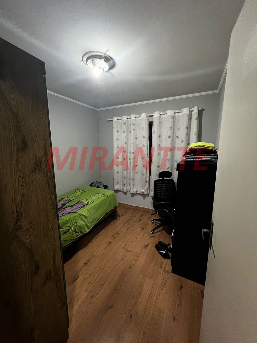 Sobrado de 240m² com 3 quartos em Jaçana