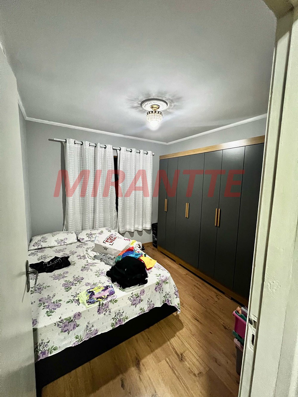 Sobrado de 240m² com 3 quartos em Jaçana