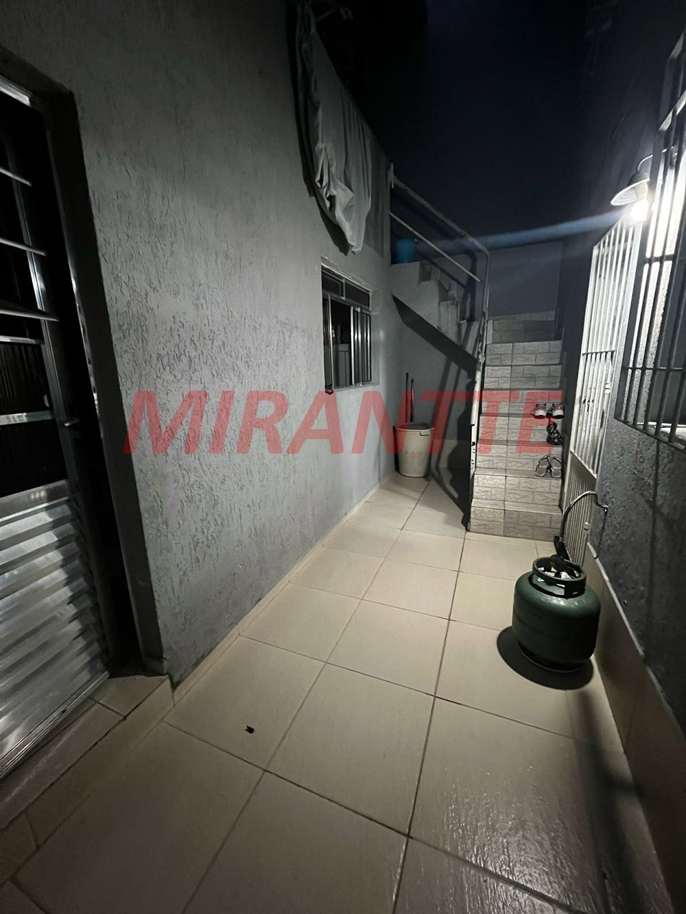Sobrado de 240m² com 3 quartos em Jaçana