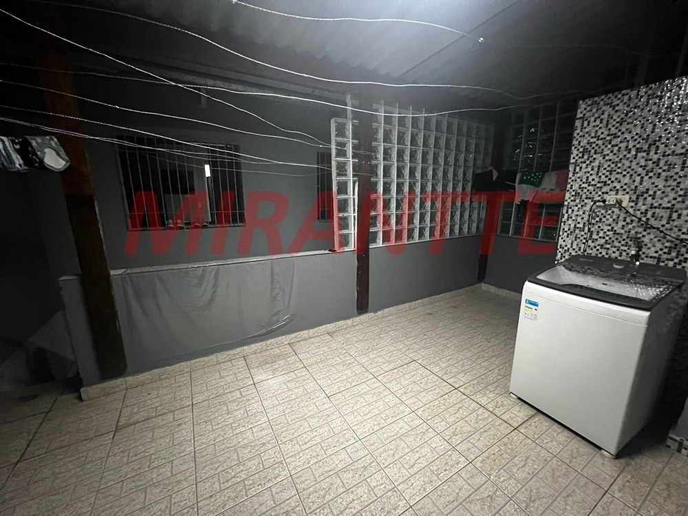 Sobrado de 240m² com 3 quartos em Jaçana