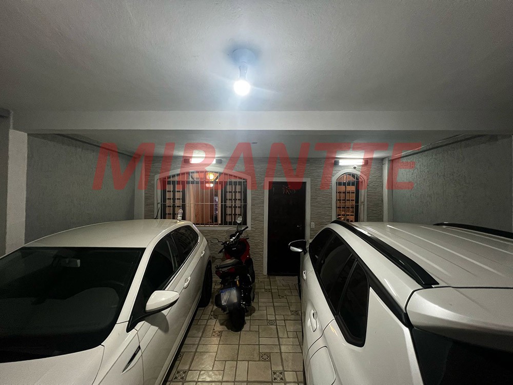 Sobrado de 240m² com 3 quartos em Jaçana