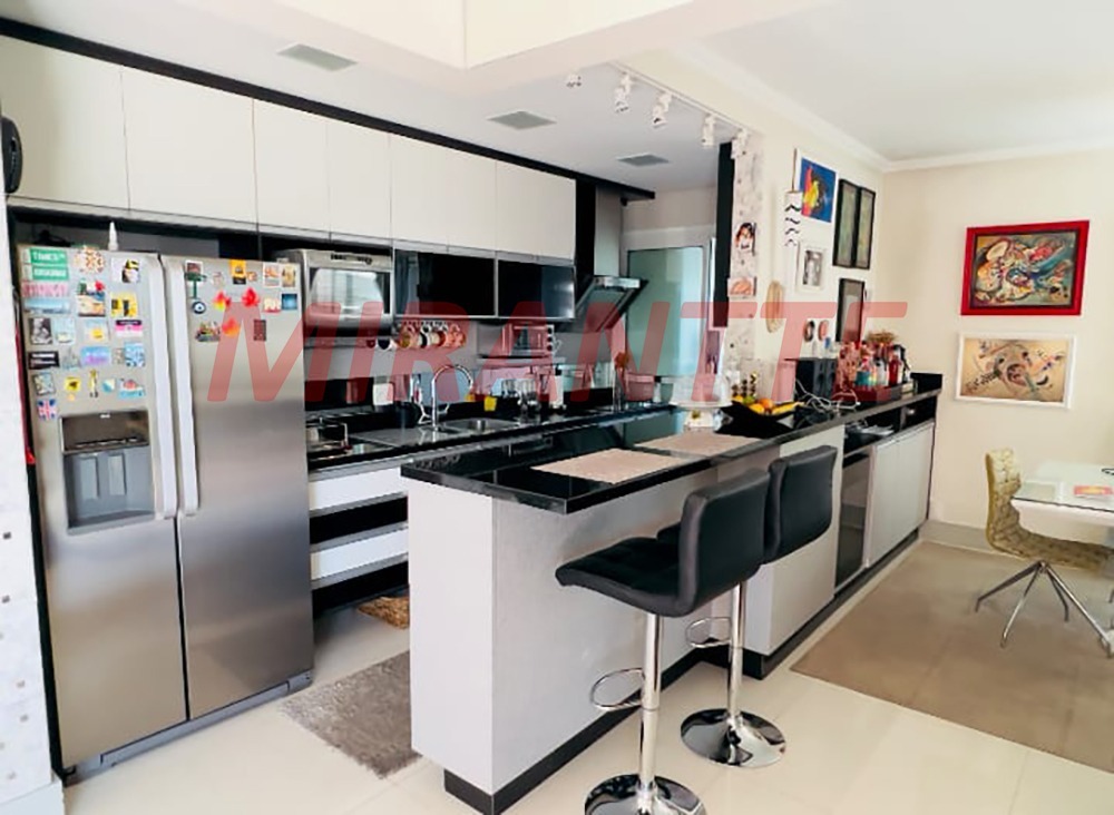 Apartamento de 233m² com 4 quartos em Cerqueira César
