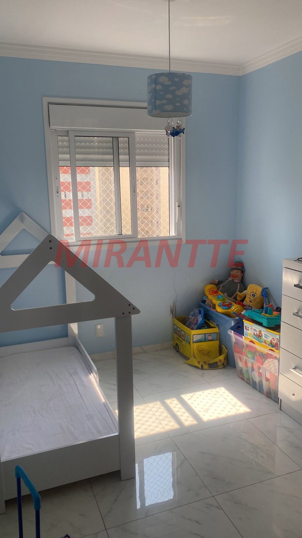 Apartamento de 81m² com 3 quartos em Picanço