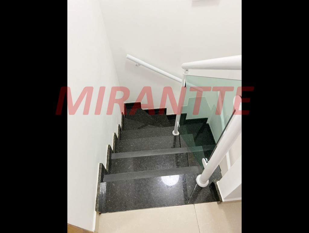 Cond. fechado de 61m² com 2 quartos em Vila Aurora