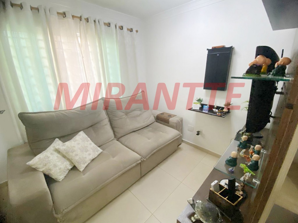 Cond. fechado de 61m² com 2 quartos em Vila Aurora
