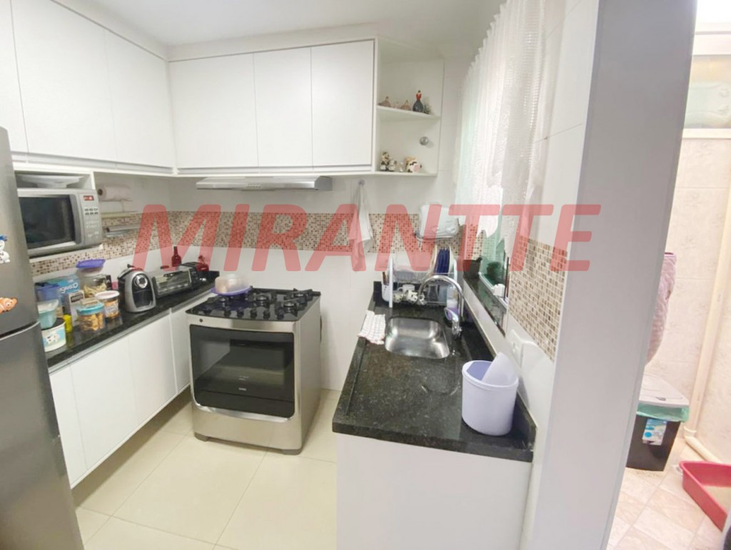 Cond. fechado de 61m² com 2 quartos em Vila Aurora