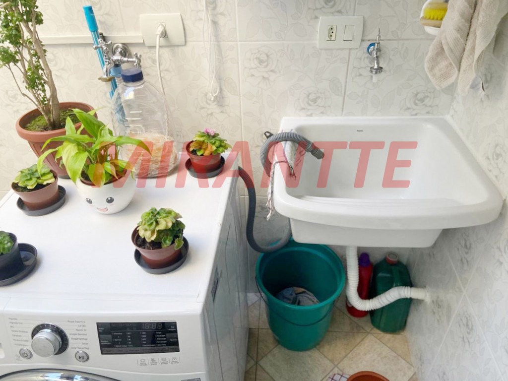 Cond. fechado de 61m² com 2 quartos em Vila Aurora