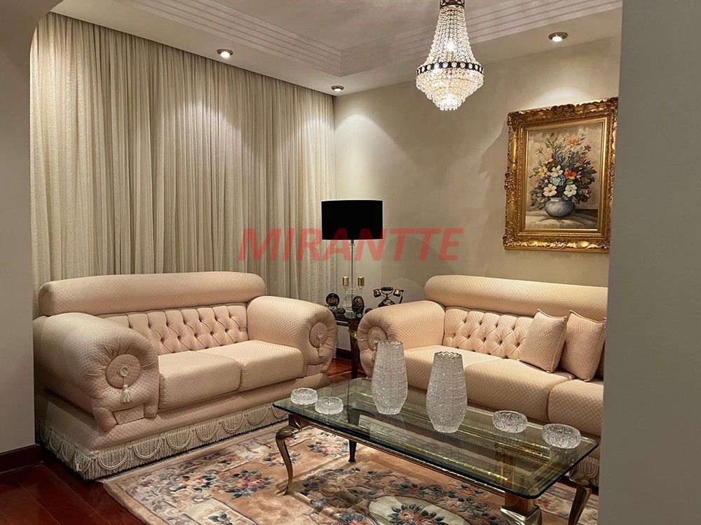 Apartamento de 210m² com 3 quartos em Santana