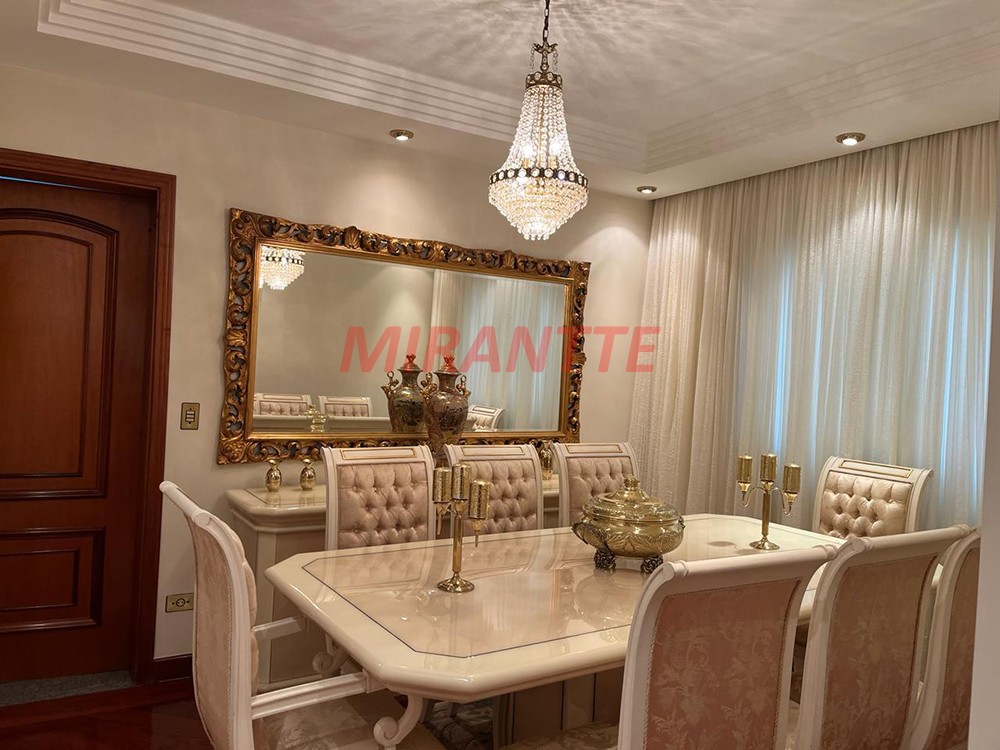 Apartamento de 210m² com 3 quartos em Santana