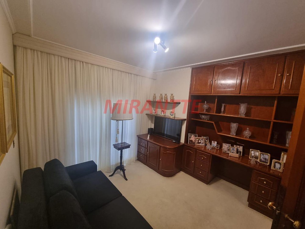 Apartamento de 210m² com 3 quartos em Santana