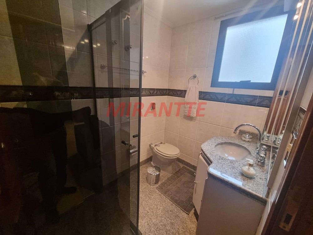 Apartamento de 210m² com 3 quartos em Santana