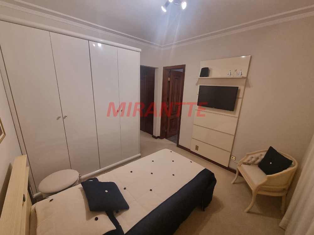 Apartamento de 210m² com 3 quartos em Santana