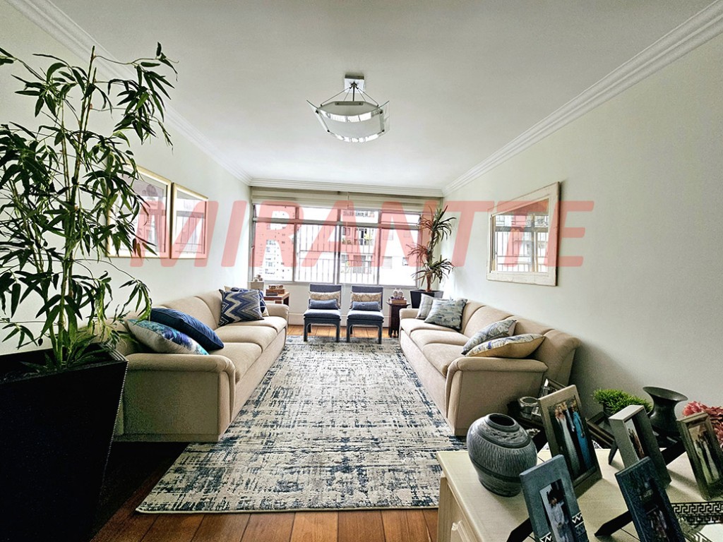 Apartamento com 3 quartos em Paraíso