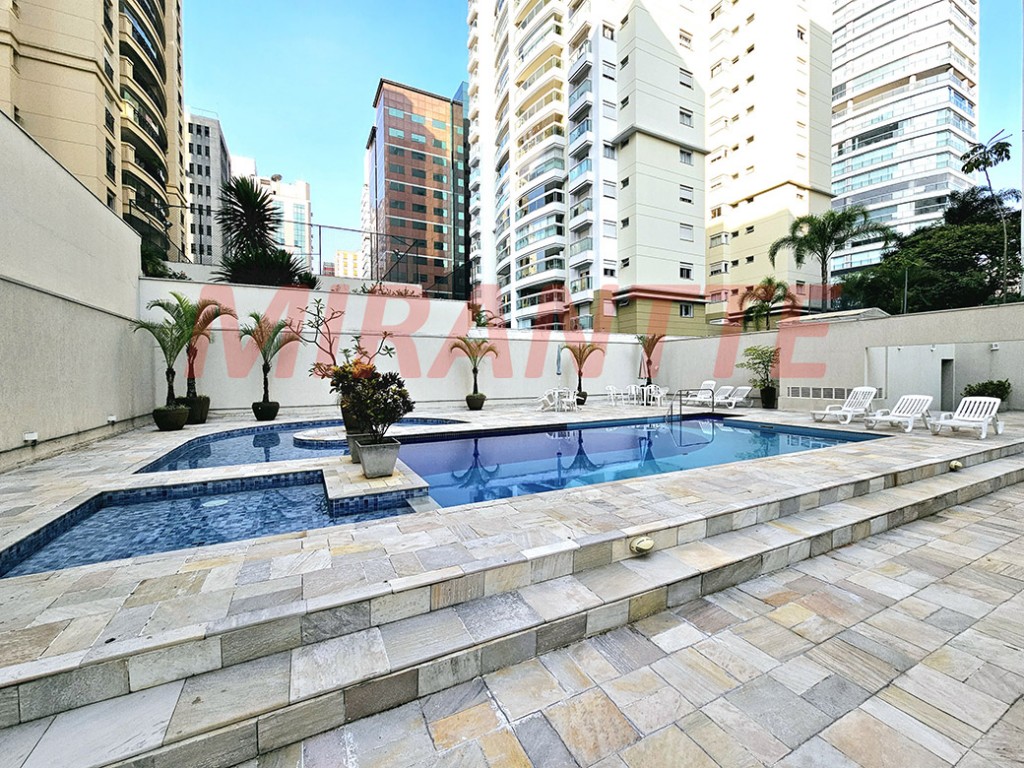 Apartamento com 3 quartos em Paraíso