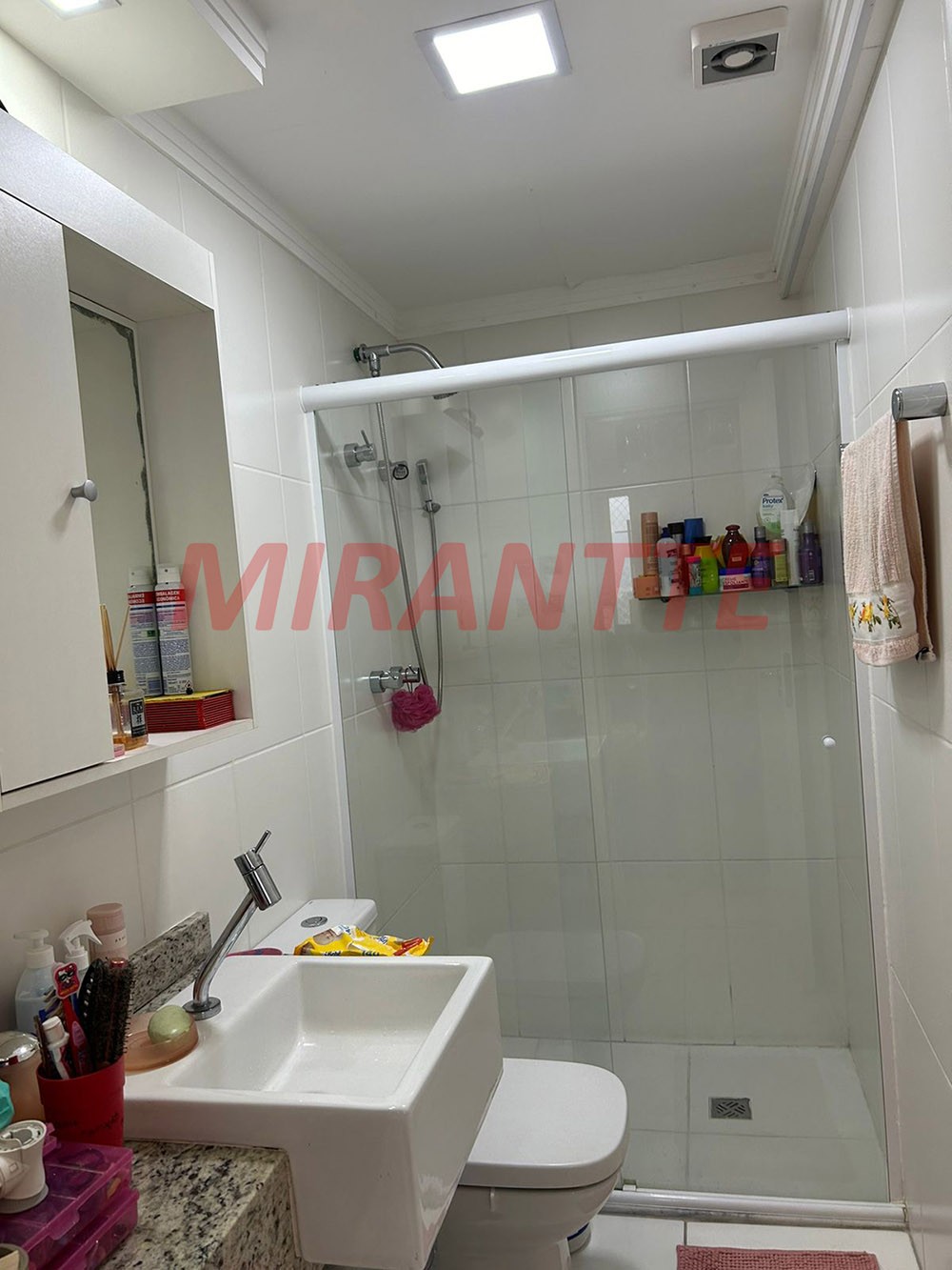 Apartamento de 67m² com 3 quartos em Jaçana