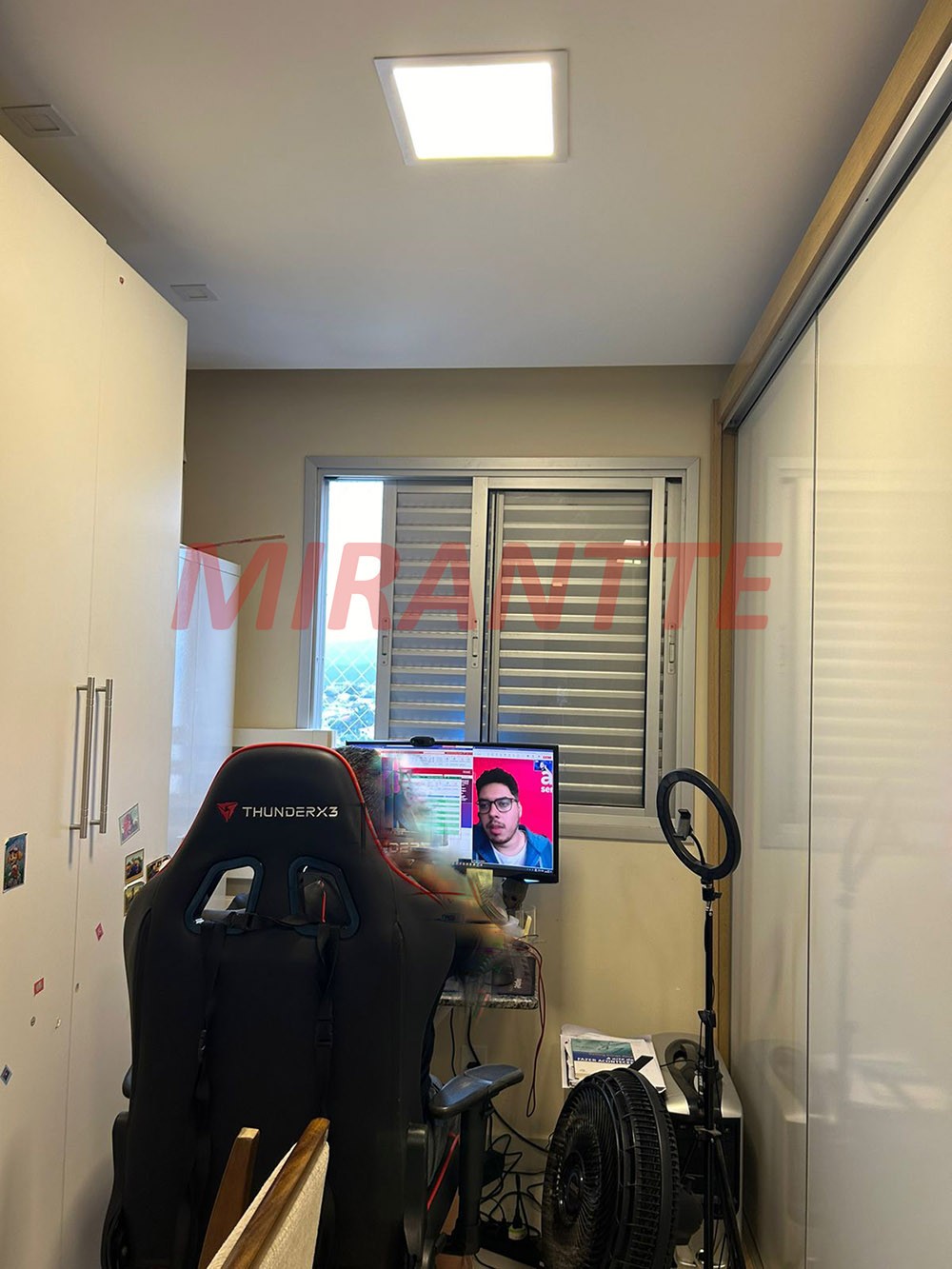 Apartamento de 67m² com 3 quartos em Jaçana