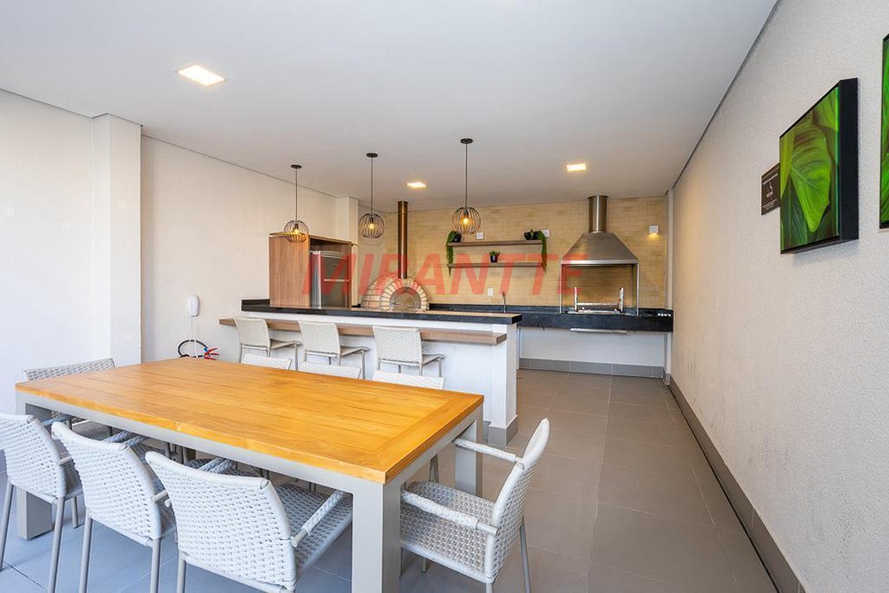 Apartamento de 64m² com 2 quartos em Santana