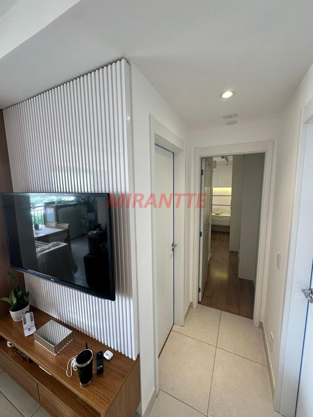 Apartamento de 64m² com 2 quartos em Santana