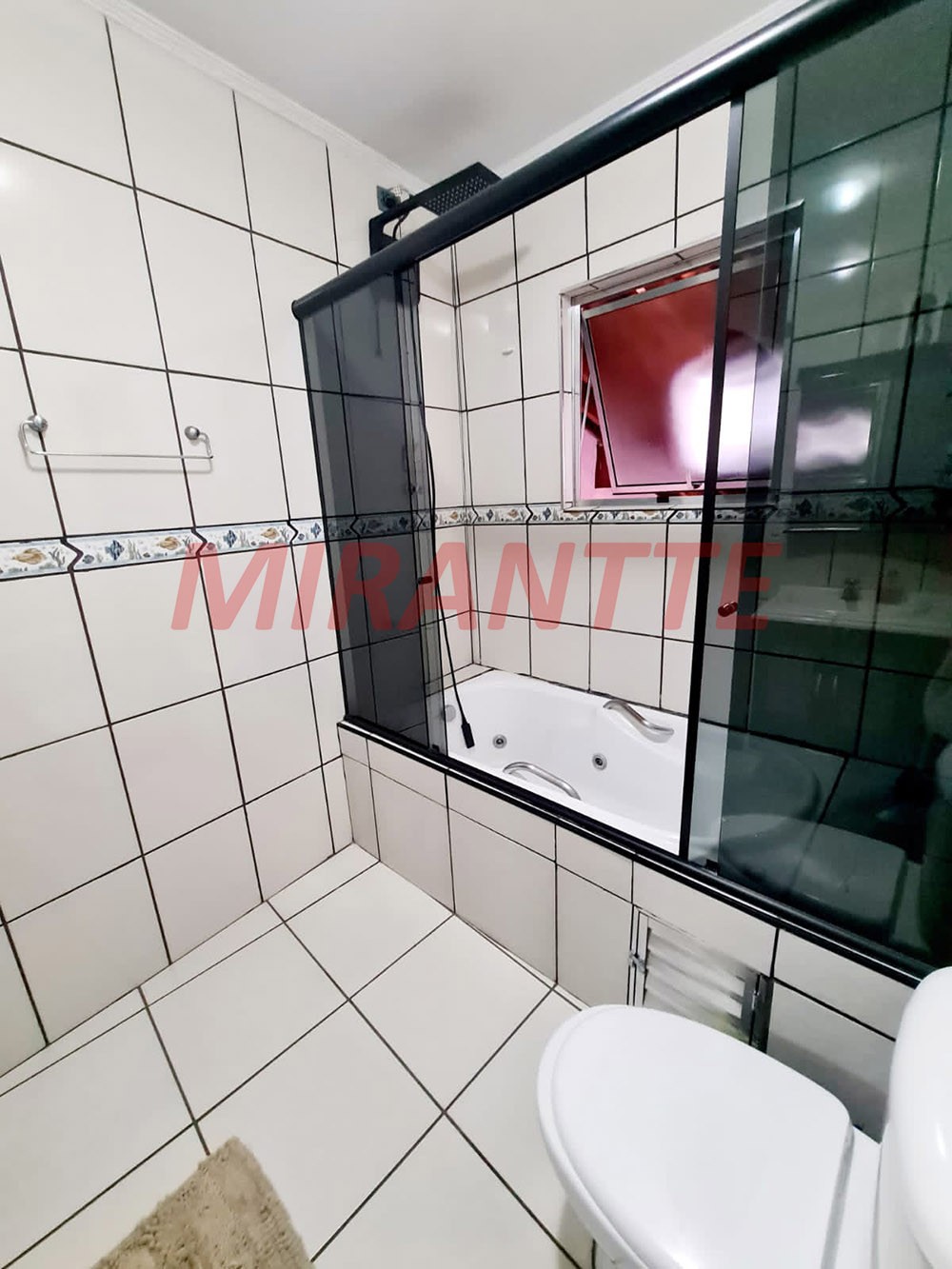 Casa terrea de 156m² com 3 quartos em Parque Santo Antônio