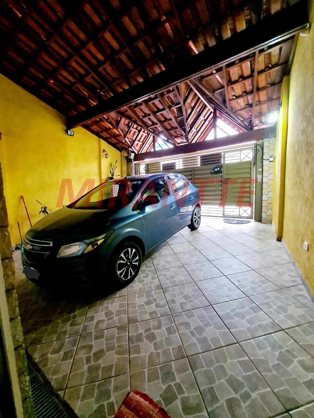 Casa terrea de 156m² com 3 quartos em Parque Santo Antônio