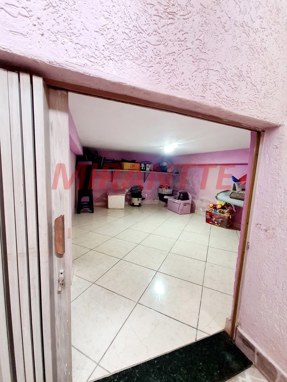 Casa terrea de 156m² com 3 quartos em Parque Santo Antônio