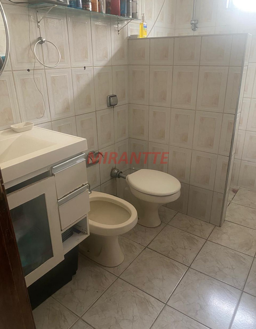 Sobrado de 120m² com 3 quartos em Água Fria