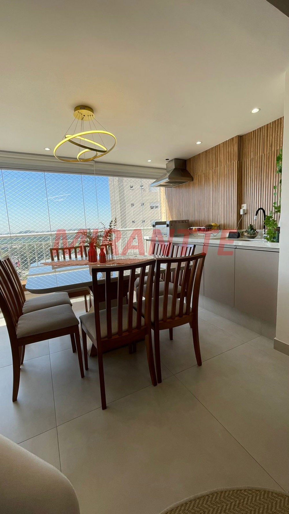 Apartamento com 3 quartos em Vila Augusta